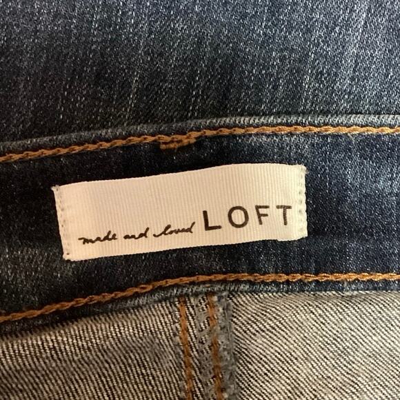 Ann Taylor LOFT High Rise Stretch Distressed Skinny Jeggings Denim Jeans Size 28 - Picture 4 of 6